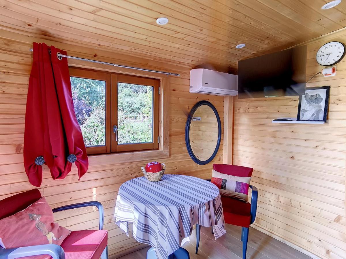 Гостьовий будинок La Roulotte Du Cagire - 4 Pers - Pyrenees Villeneuve-de-Riviere Екстер'єр фото